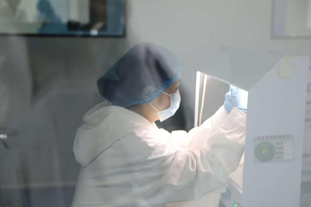 加強(qiáng)載體創(chuàng)新，提升醫(yī)用分子材料可控性